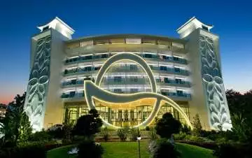 Q Premium Resort Hotel